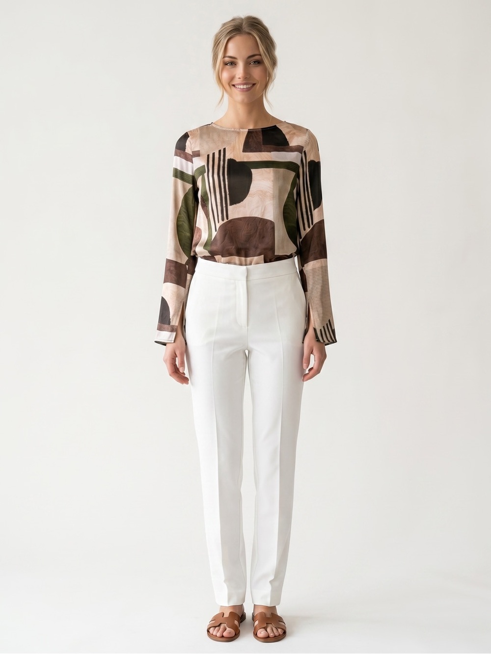🌻NEW w/tags Shore Women’s Geometrical Print Top Size Medium
